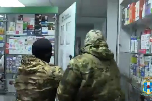 Рейды проходили при поддержке бойцов спецподразделения «Гром» Рейды проходили при поддержке бойцов спецподразделения «Гром»