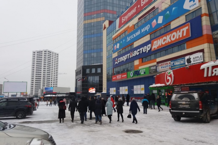 Экстренные эвакуации начались в Новосибирске рано утром 28 января