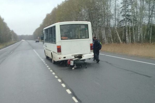 Авария произошла на дороге в Рыбинск Авария произошла на дороге в Рыбинск