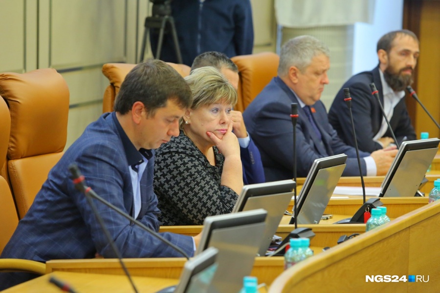 Горсовет утвердил членов конкурсной комиссии для выборов главы города Красноярска