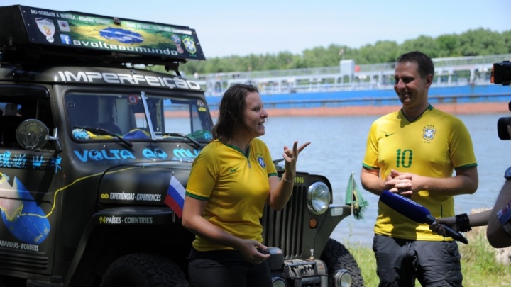 Машина 46-го года и 43 страны: болельщики из Бразилии рассказали о путешествии в Ростов