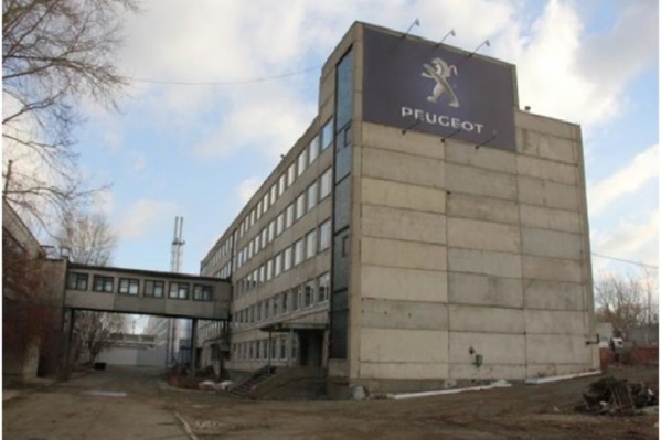 Риелторы ломают голову, что можно разместить в административном корпусе Риелторы ломают голову, что можно разместить в административном корпусе