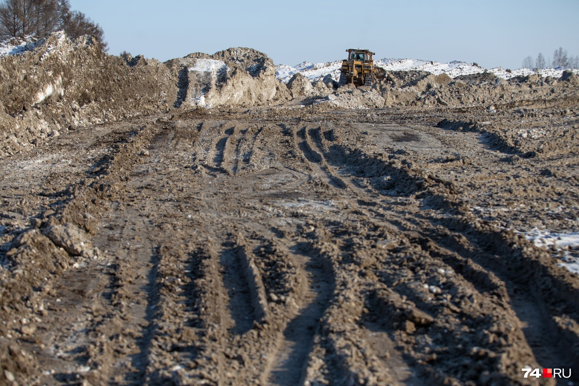 Полигон на Бродокалмакском тракте закрыли из-за недостатка места для складирования снега