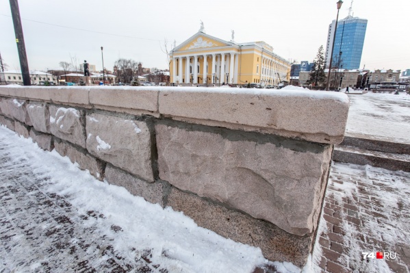 Челябинцы считают, что до ремонта площадь Ярославского была лучше Челябинцы считают, что до ремонта площадь Ярославского была лучше