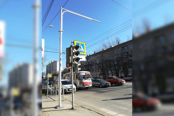 По словам местных жителей, ещё вчера съезд был открыт По словам местных жителей, ещё вчера съезд был открыт