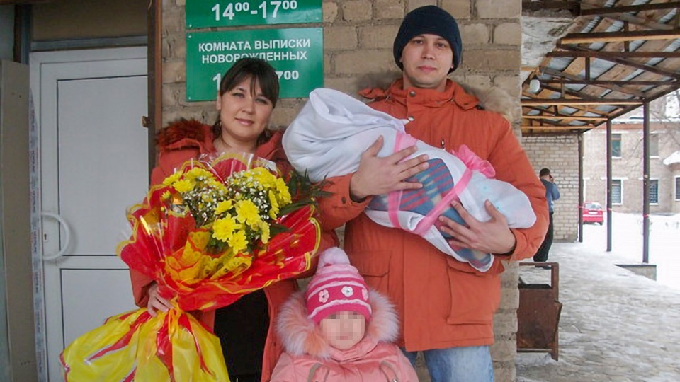 Стал жертвой обстоятельств: мужа Луизы Хайруллиной отпустили домой