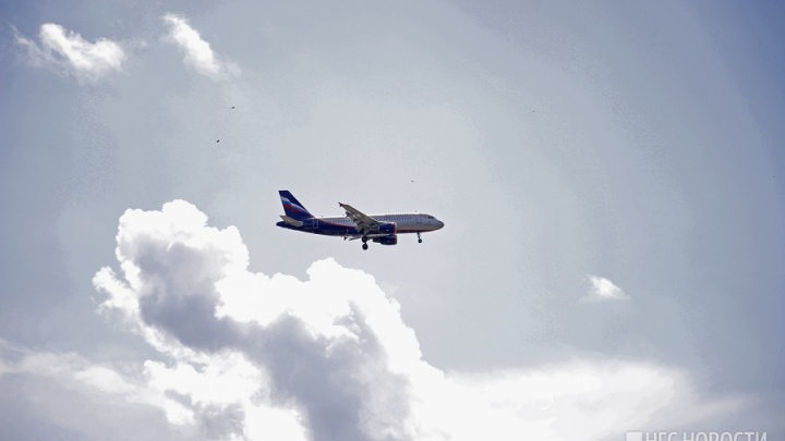 Вылетевший из Норильска самолет компании S7 экстренно приземлился из-за неисправности