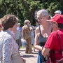 Часть местных жителей готова отправить женщин на пенсию в 50 лет
