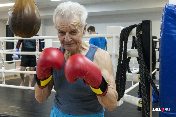 Василий Маковский занялся тайским боксом в 77 лет, и уже четыре года это его главное увлечение в жизни Василий Маковский занялся тайским боксом в 77 лет, и уже четыре года это его главное увлечение в жизни