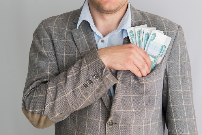 Чтобы расплатиться с долгами, руководители предприятия продали квартиру Чтобы расплатиться с долгами, руководители предприятия продали квартиру