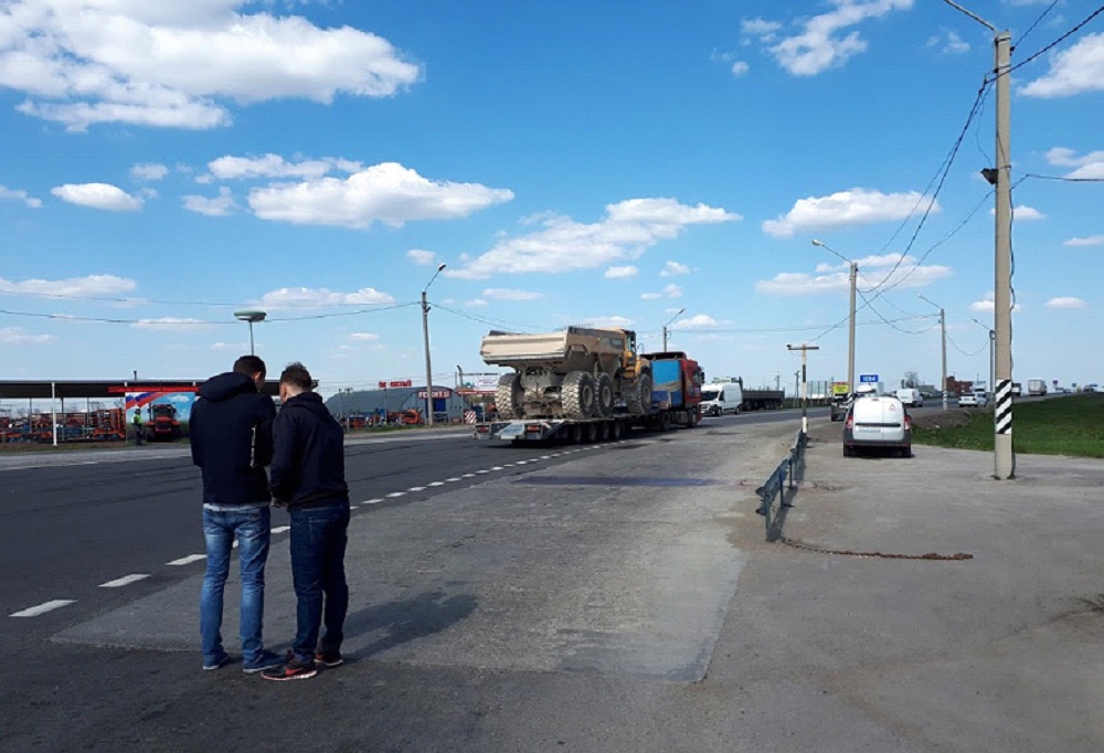 Волгоградские дальнобойщики отправились на акцию протеста перевозчиков России под Ростовом-на-Дону