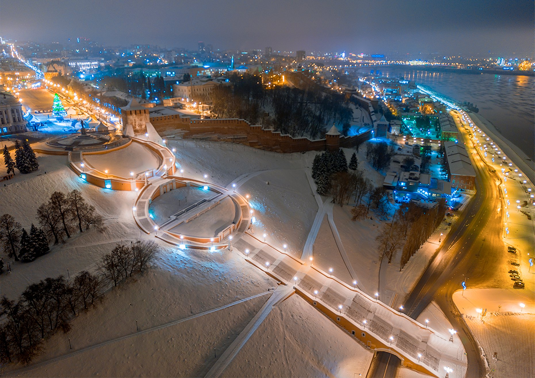 Фото дня. Символ бесконечности в Нижнем Новгороде