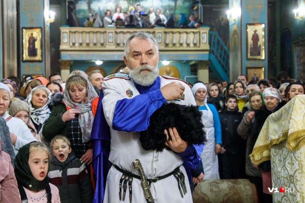 Волгоградцы составили график посещения храма для всех воинских частей Волгоградцы составили график посещения храма для всех воинских частей