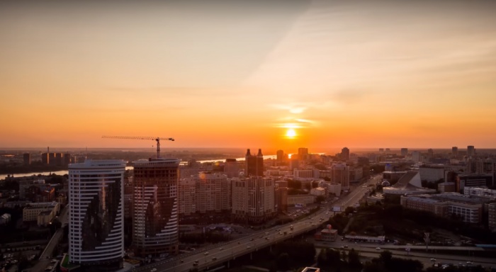 Новосибирский ролик на видео можно увидеть с 0:09 секунды Новосибирский ролик на видео можно увидеть с 0:09 секунды