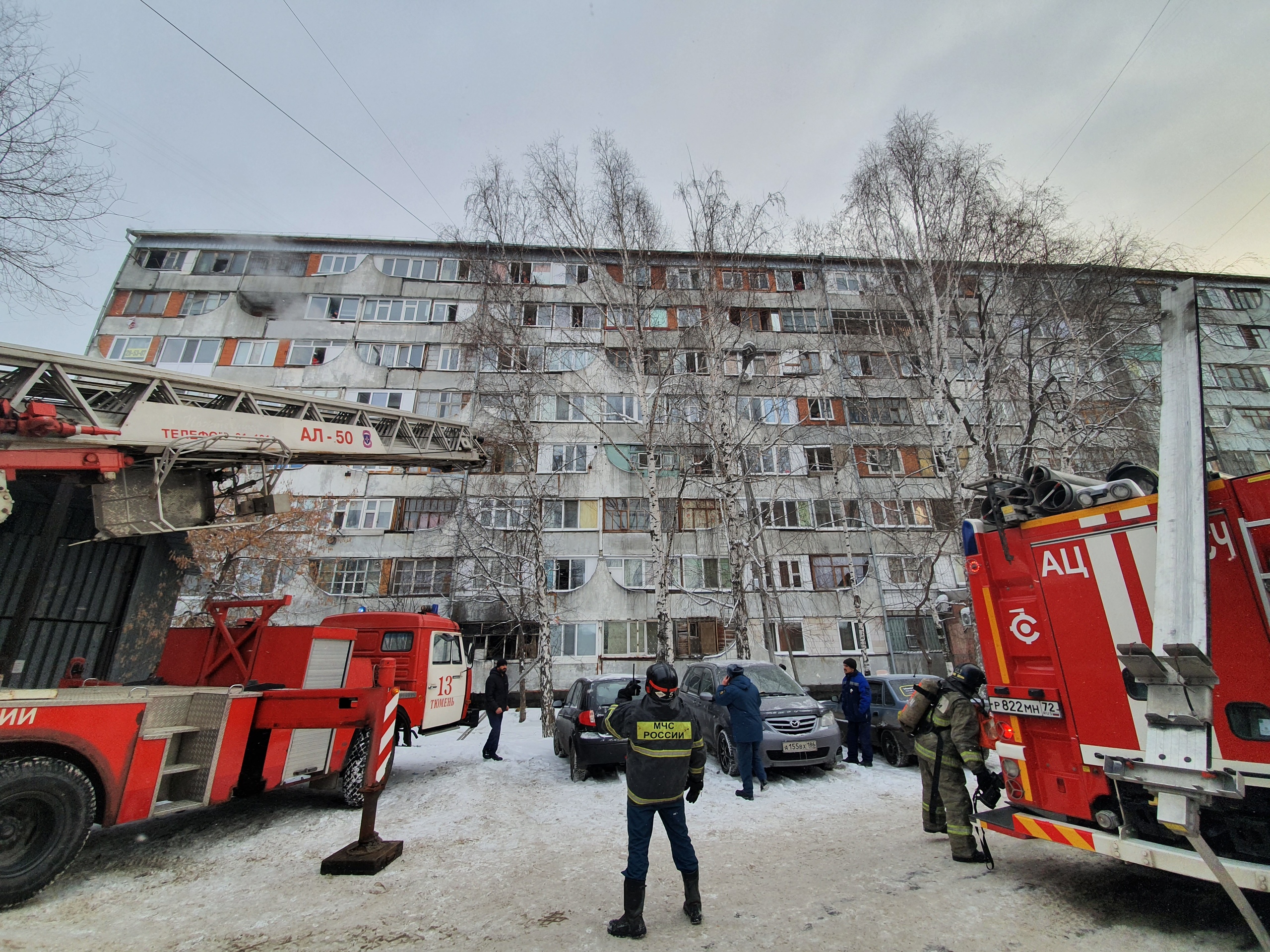 Пожар на олимпийской в Тюмени 27.12.19