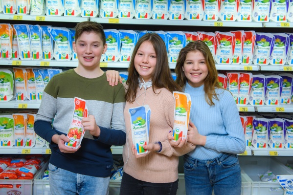 Как в самом сердце Сибири производят натуральные молочные продукты и почему молоко «Лужайкино» называют солнечным Как в самом сердце Сибири производят натуральные молочные продукты и почему молоко «Лужайкино» называют солнечным