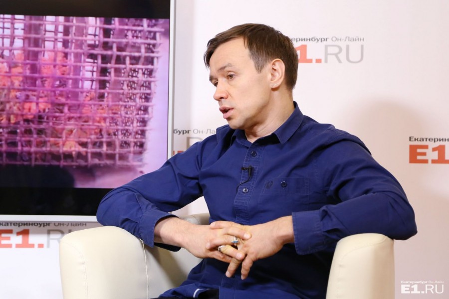 <a href="https://www.e1.ru/news/spool/news_id-420656.html" target="_blank" class="_">Дельфин: «Я понимаю тех, кто уезжает сейчас из России»</a> <a href="https://www.e1.ru/news/spool/news_id-420656.html" target="_blank" class="_">Дельфин: «Я понимаю тех, кто уезжает сейчас из России»</a>
