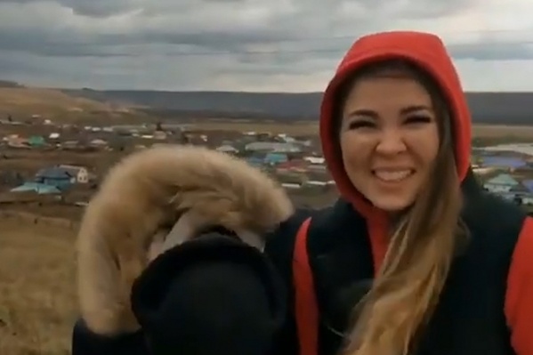Гузель и Фирдус даже не догадывались, какой ажиотаж вызовет короткое видео Гузель и Фирдус даже не догадывались, какой ажиотаж вызовет короткое видео