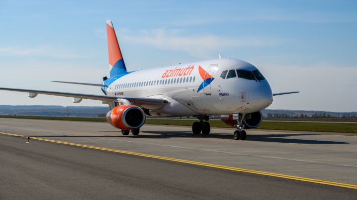 Самолет Ростов — Петербург вынужденно вернулся в Платов