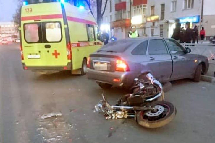 К счастью, в аварии обошлось без жертв К счастью, в аварии обошлось без жертв