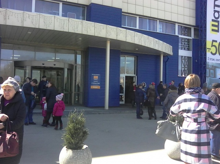В ТЦ сработала автоматическая пожарная сигнализация В ТЦ сработала автоматическая пожарная сигнализация