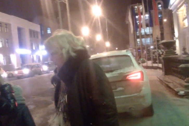 Елена Навдужас говорит, что обязательно оплатит штраф за нарушения ПДД Елена Навдужас говорит, что обязательно оплатит штраф за нарушения ПДД