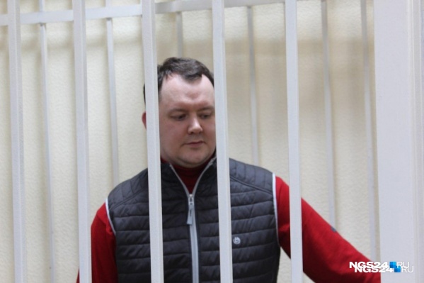 Аркадий Волков во время суда Аркадий Волков во время суда 