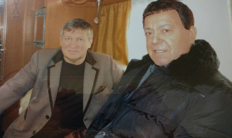 По дороге в аэропорт в Екатеринбурге По дороге в аэропорт в Екатеринбурге