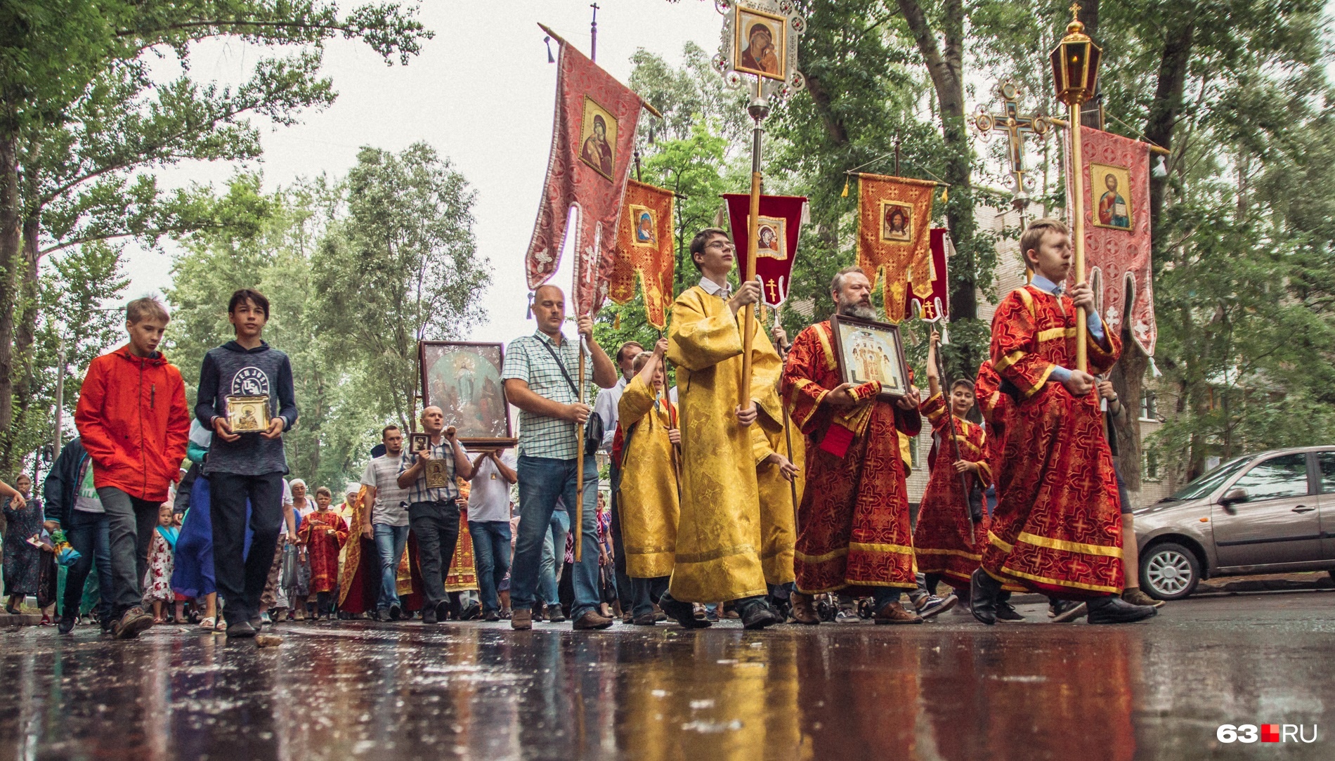 Крестный ход в самаре. Крестный ход Самара. Крестный ход Зигги. Крестный ход в панской Слободе. Крестный ход Самарское Знамя.