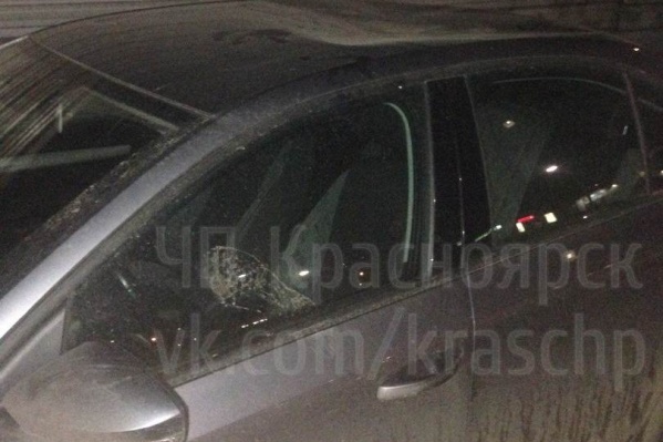 Очевидцы заметили дебоширов в 2:00 во вторник Очевидцы заметили дебоширов в 2:00 во вторник