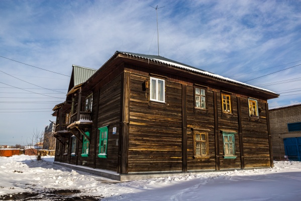 Один из домов, которые расселят в ближайшие годы Один из домов, которые расселят в ближайшие годы