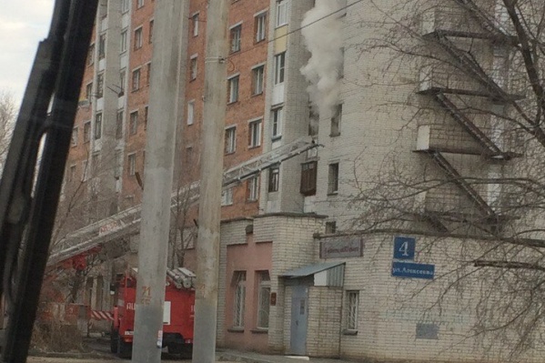 Возгорание в девятиэтажке произошло рано утром Возгорание в девятиэтажке произошло рано утром