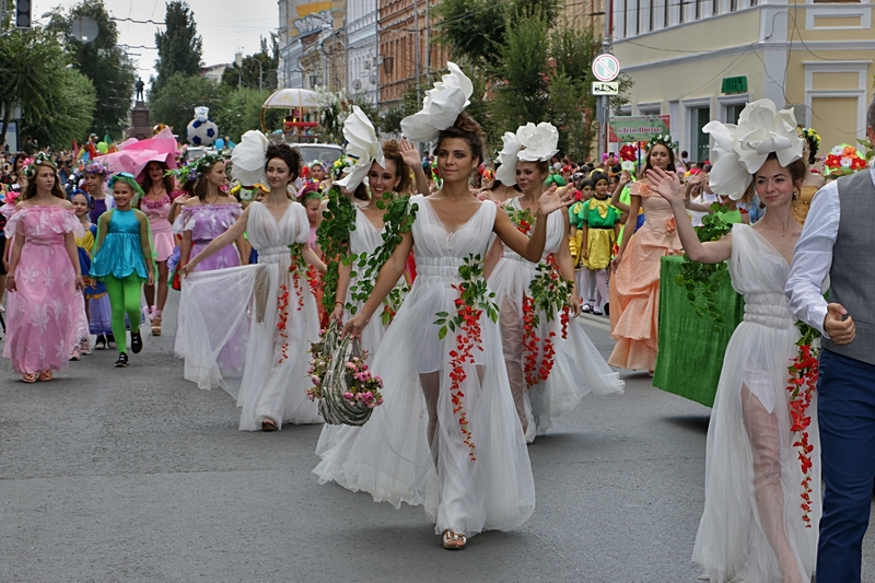 На фестиваль «Цветущая Самара» пришли посмотреть 20 000 человек