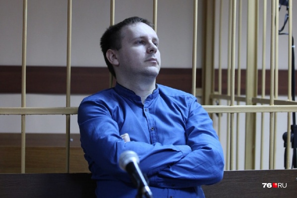 Сергея Ефремова взяли под стражу в зале суда Сергея Ефремова взяли под стражу в зале суда