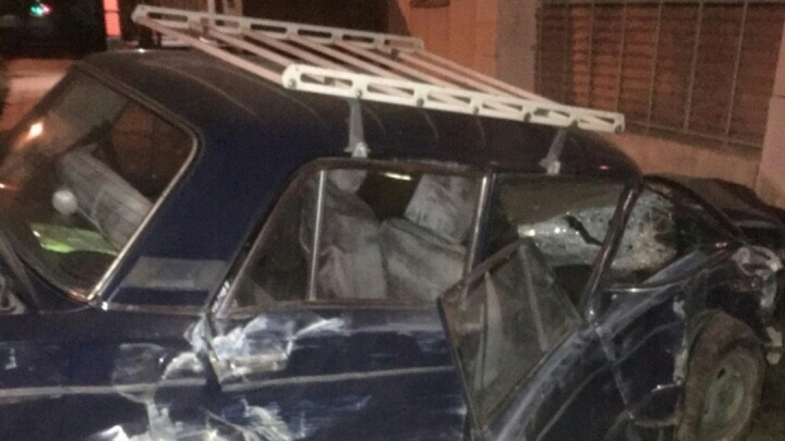Суровый сибайский водитель испытал «жигули» на прочность: шофер — в больнице, машина — в металлолом