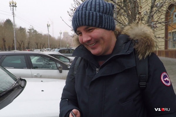 Большинство над вопросом «получаете ли 100?» просто посмеялись Большинство над вопросом «получаете ли 100?» просто посмеялись
