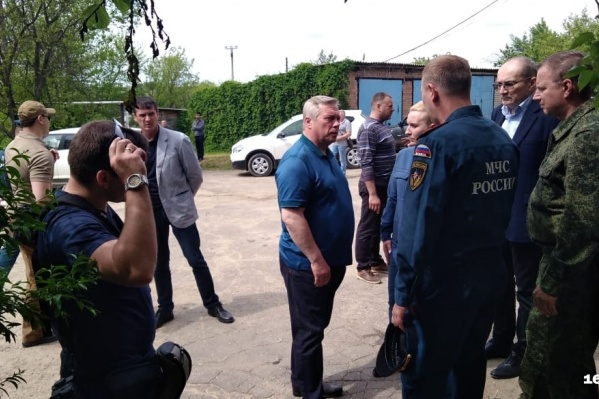 12 мая губернатор приехал в пункт временного содержания пострадавших от взрыва газа 12 мая губернатор приехал в пункт временного содержания пострадавших от взрыва газа