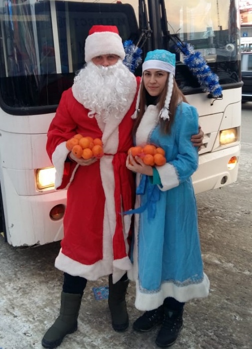 Новогоднюю акцию провёл экипаж маршрута № 60 Новогоднюю акцию провёл экипаж маршрута № 60