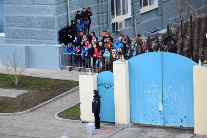 В прошлом году все подходы к Ленина были закрыты заборами В прошлом году все подходы к Ленина были закрыты заборами