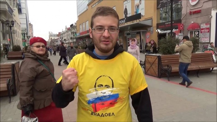 Следователи провели обыски и задержали Верникова утром 14 марта Следователи провели обыски и задержали Верникова утром 14 марта