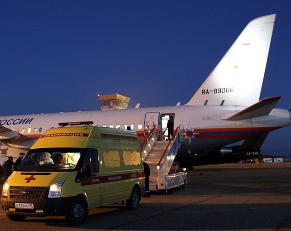 Самолет МЧС доставил в Нижний Новгород двух детей с
сильными ожогами