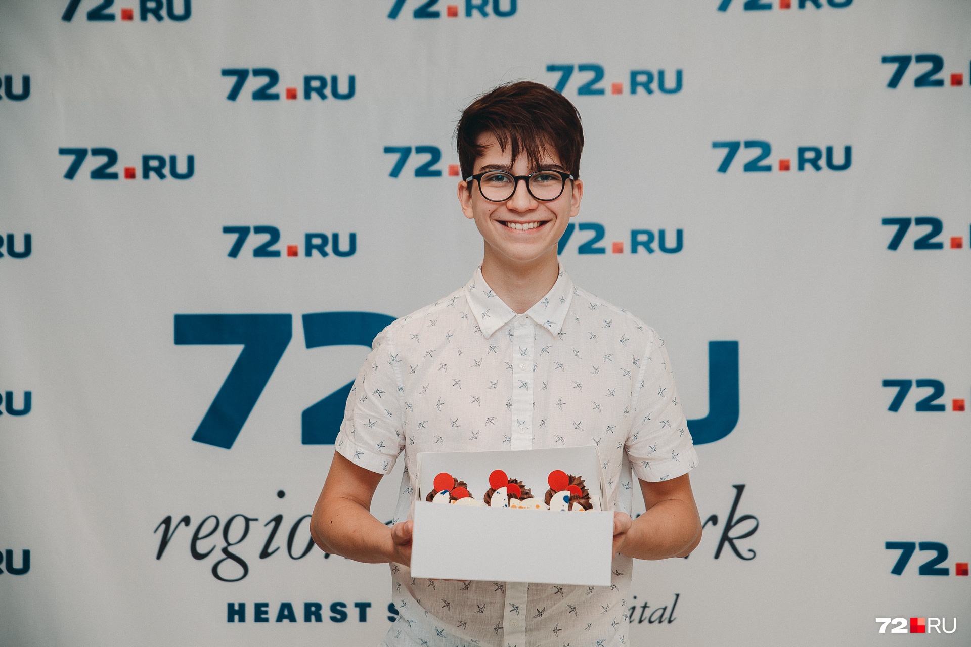 Петру Куликову 15 лет, и у него свой кондитерский бизнес Петру Куликову 15 лет, и у него свой кондитерский бизнес