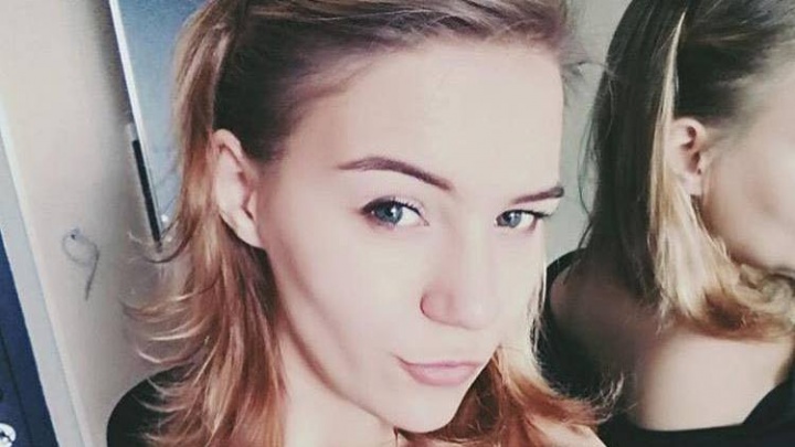 «Водитель их снёс»: сестра известного психолога из Новосибирска погибла в страшном ДТП на МКАД