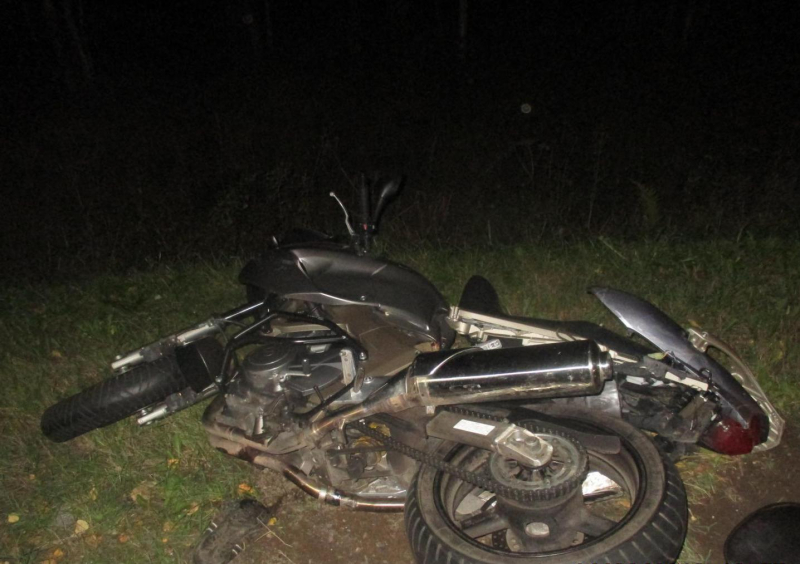 На трассе в Ярославском районе насмерть разбился 18-летний мотоциклист