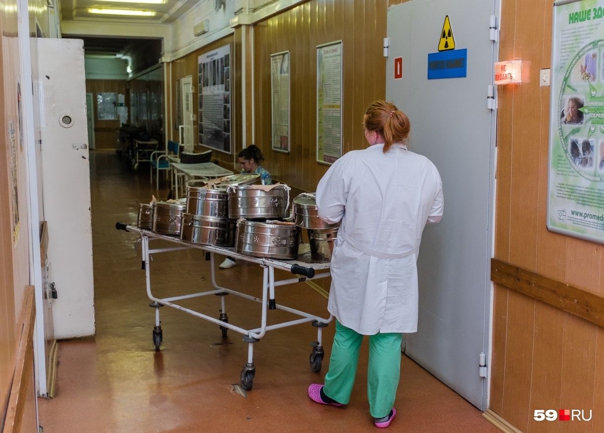 Медицинские работники в регионе жалуются на постоянные переработки