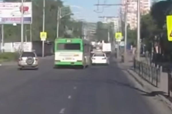 Все произошло вчера утром на пустынной улице Копылова Все произошло вчера утром на пустынной улице Копылова