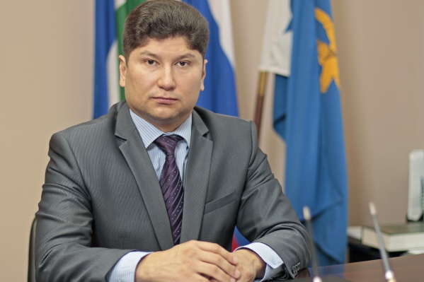 Фарит Гильманов управляет администрацией с 2011 года Фарит Гильманов управляет администрацией с 2011 года