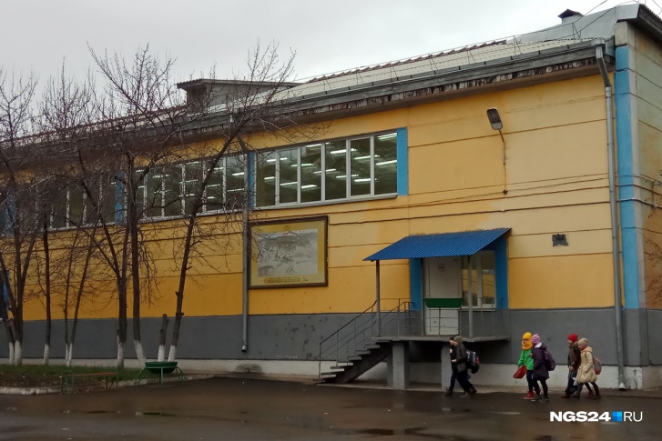 Случай произошел в школе <nobr class="_">№ 12</nobr> Случай произошел в школе <nobr class="_">№ 12</nobr>