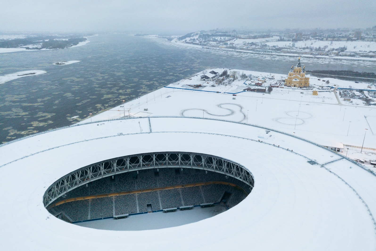 7 свежих фотографий со строительства стадиона «Нижний Новгород»