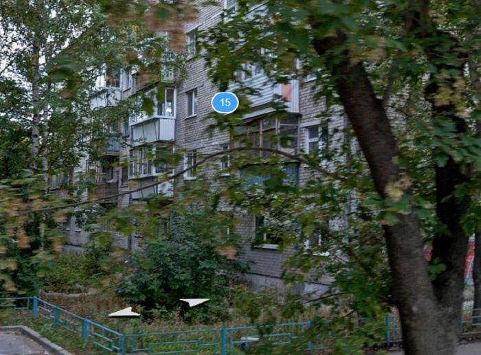 Дом на Трактористов, 15 замерзает из-за причуд одной из собственниц, которая выбрала жизнь без батарей Дом на Трактористов, 15 замерзает из-за причуд одной из собственниц, которая выбрала жизнь без батарей